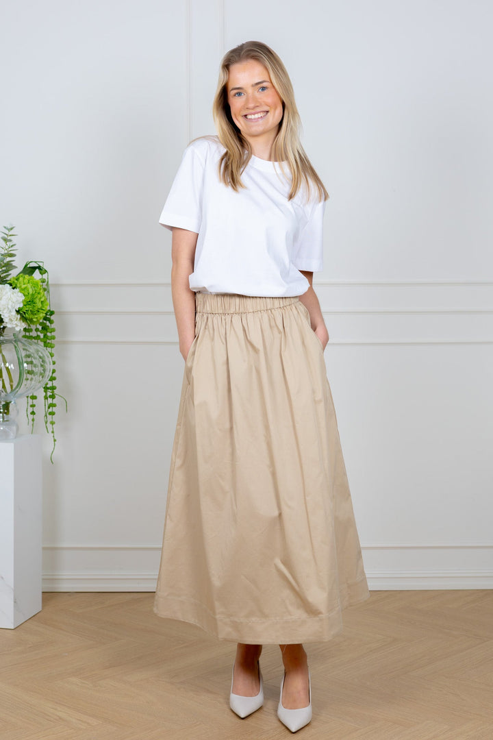 Freya Skirt Beige | Skjørt | Smuk