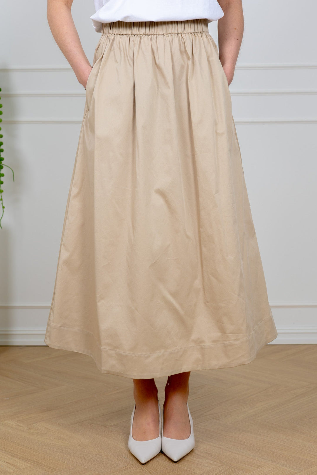Freya Skirt Beige | Skjørt | Smuk