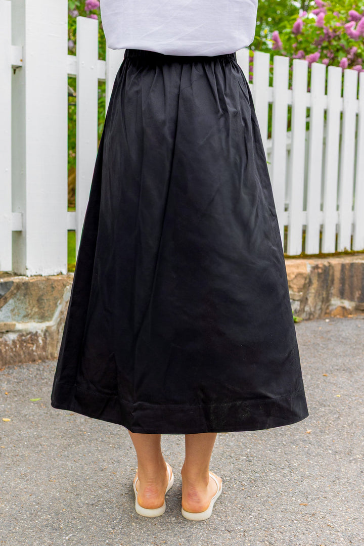 Freya Skirt Black | Skjørt | Smuk