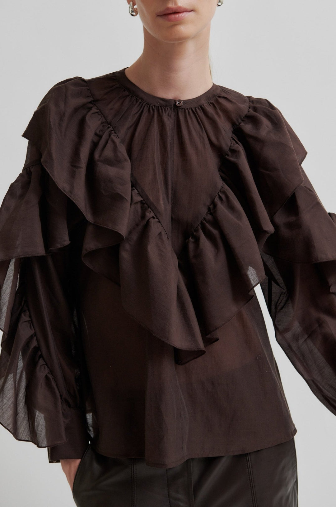 Fria Frill Blouse Chocolate Plum | Skjorter og bluser | Smuk - Dameklær på nett