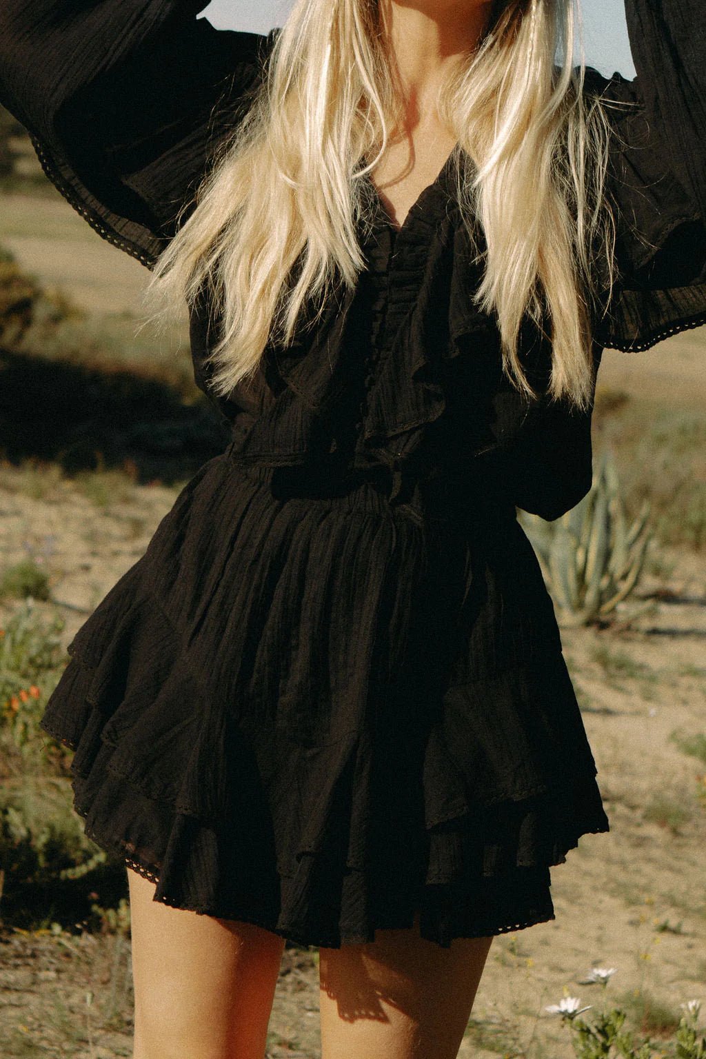Frill Skirt Shorts Black | Shorts | Smuk - Dameklær på nett