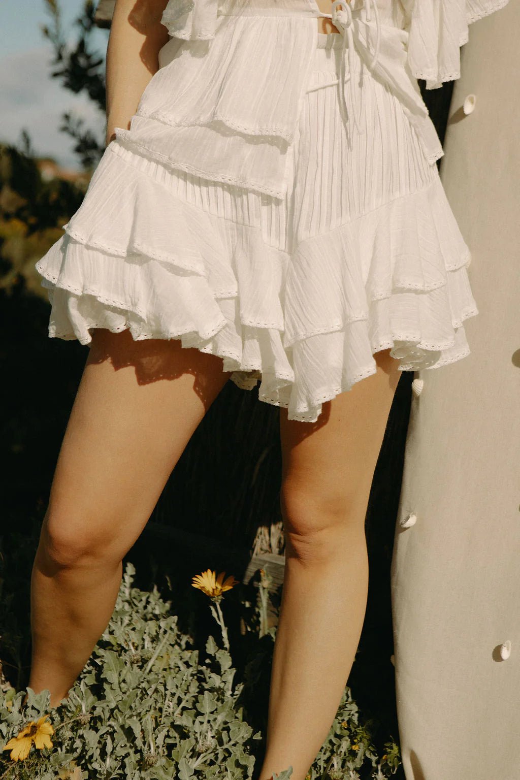 Frill Skirt Shorts Offwhite | Shorts | Smuk - Dameklær på nett