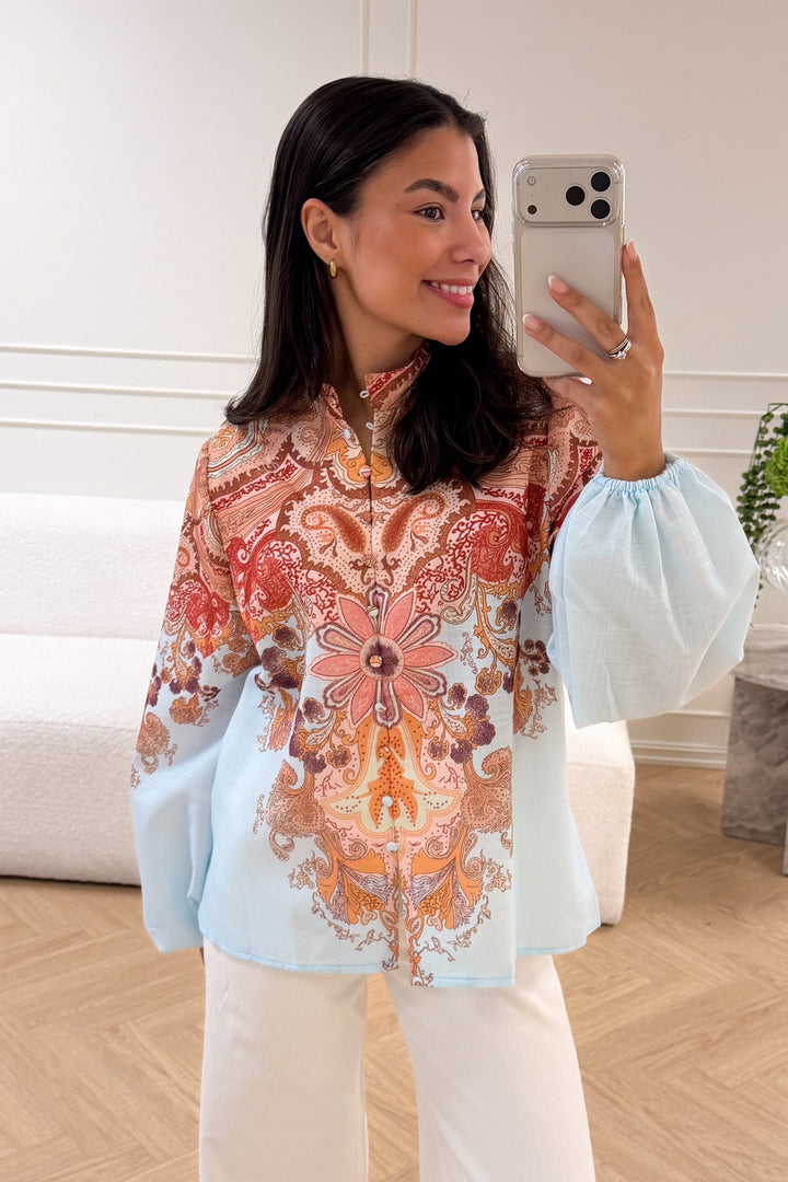 Frime Blouse Light Blue Paisley | Skjorter og bluser | Smuk