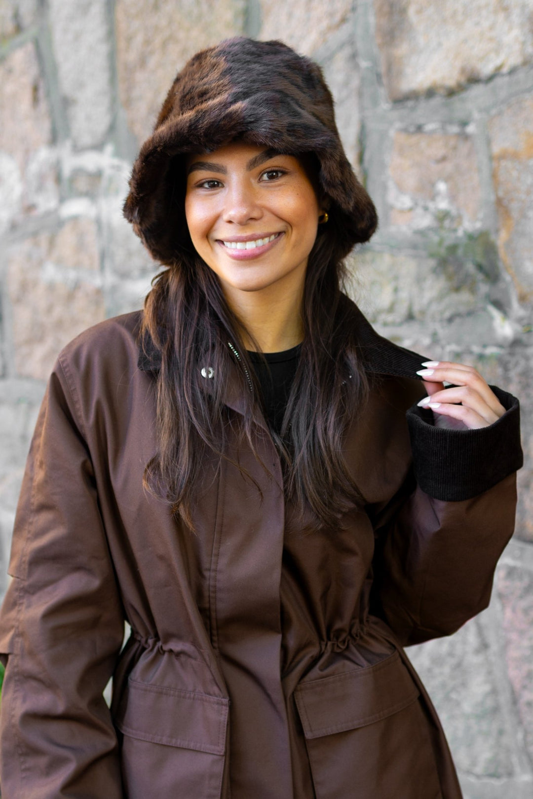 Furry Bucket Hat Leo | Accessories | Smuk