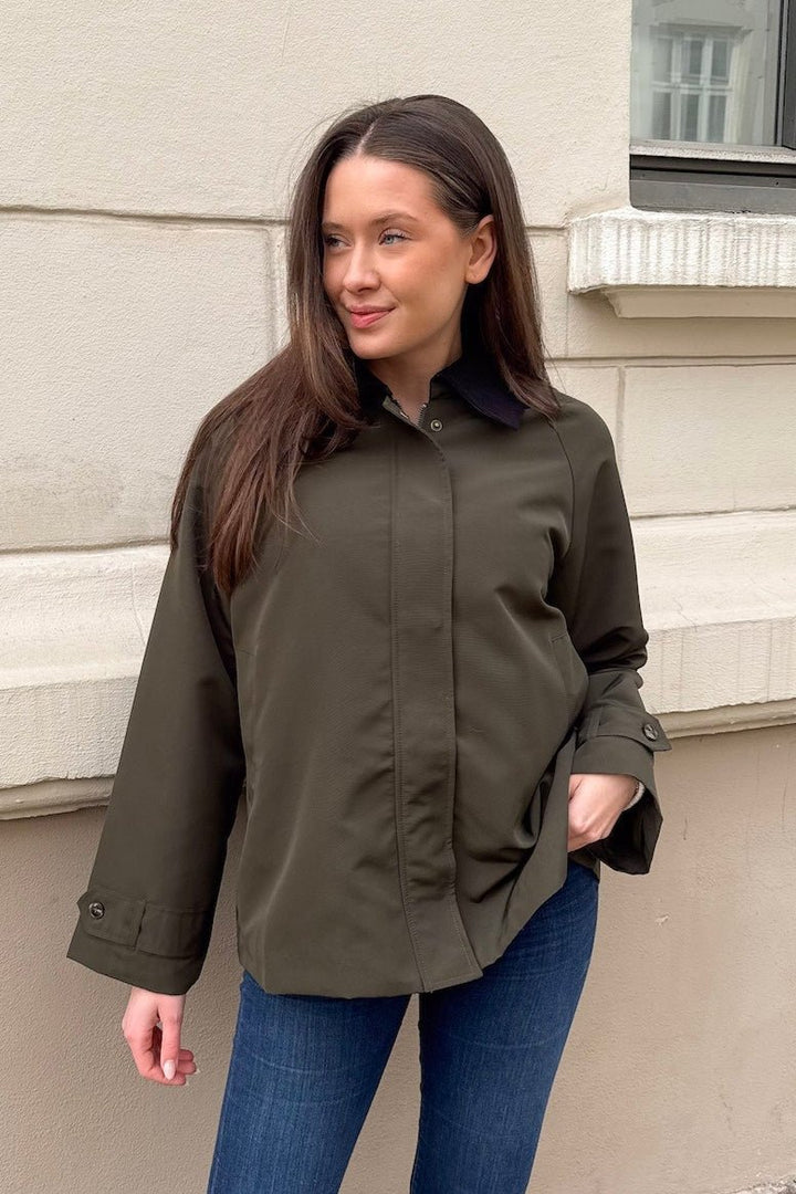Gatbi Clean Jacket Dark Green | Yttertøy | Smuk - Dameklær på nett