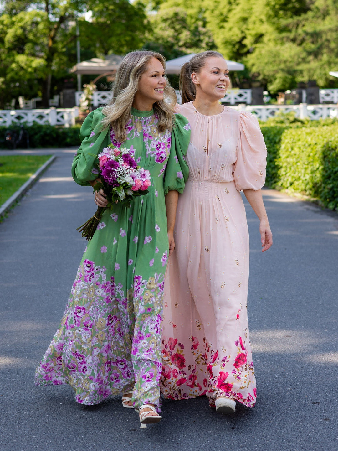 Georgette Tieband Gown Wild Flowers | Kjoler | Smuk - Dameklær på nett