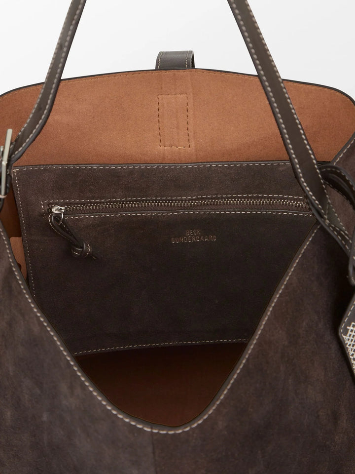 Suede Leah Bag Chocolate Torte