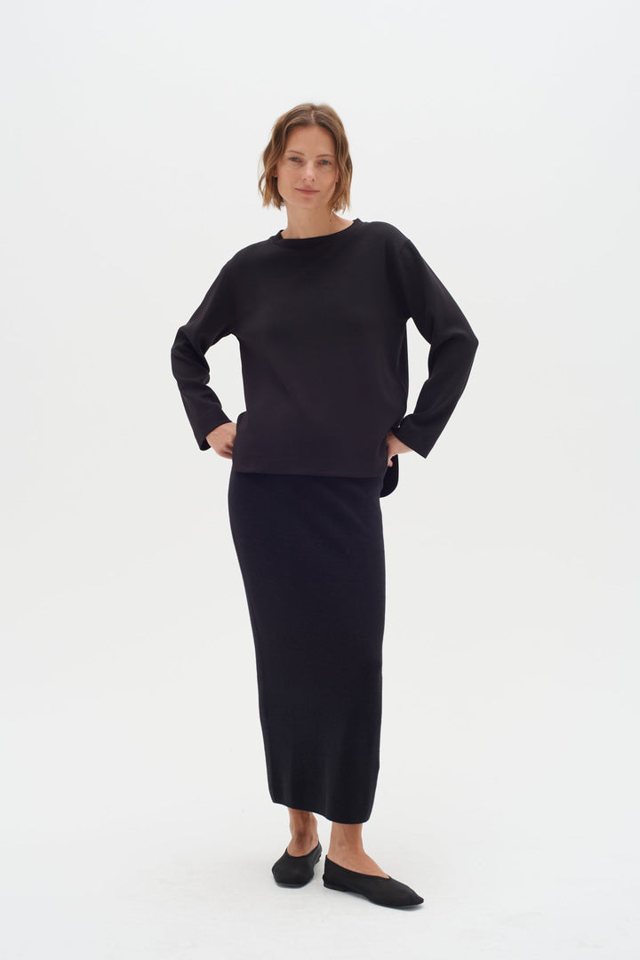 Gincentiw Crewneck Black | Genser | Smuk - Dameklær på nett