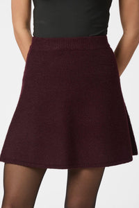 Gisa Knit Skirt Wine