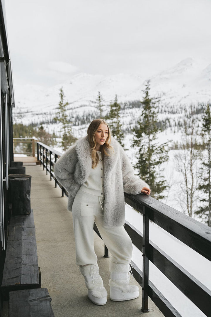 Grindelwald Knitted Cardigan Snow White | Genser | Smuk - Dameklær på nett