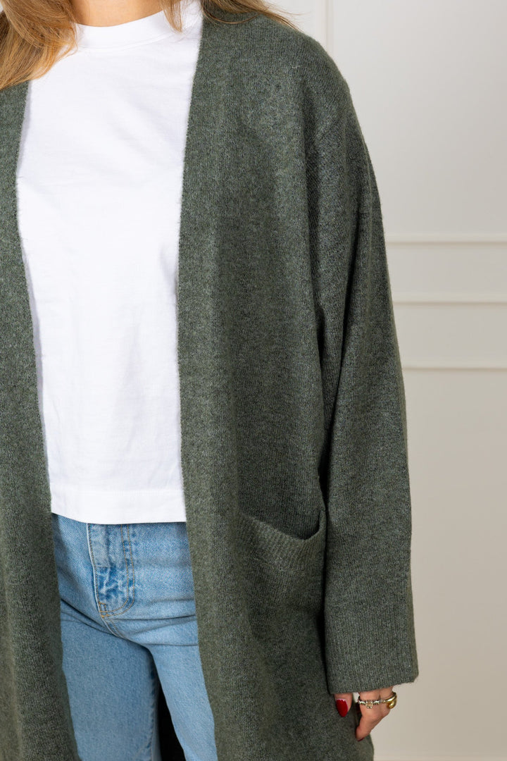 Guniiw Cardigan Mulled Basil Melange | Genser | Smuk