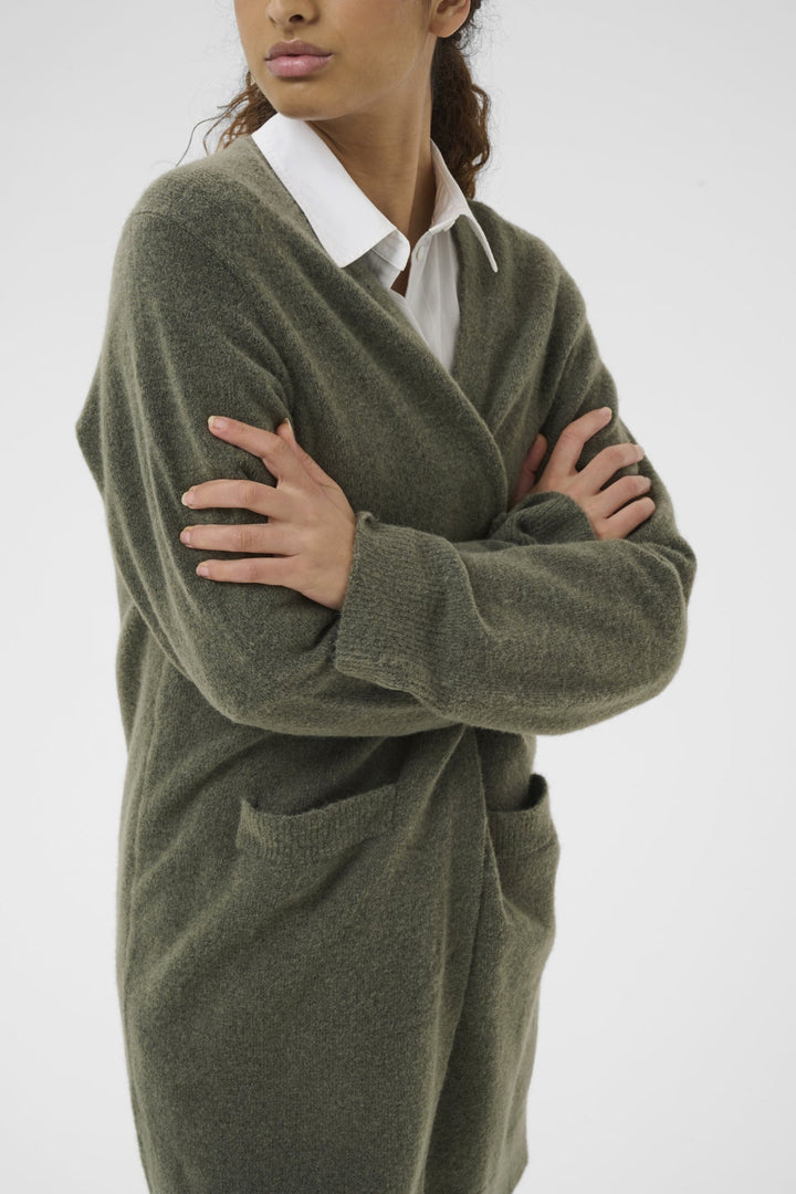 Guniiw Cardigan Mulled Basil Melange | Genser | Smuk