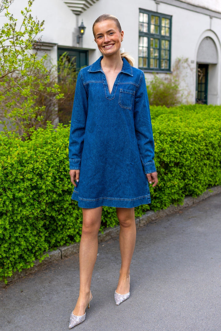 Haley Dress Mid Blue | Kjoler | Smuk