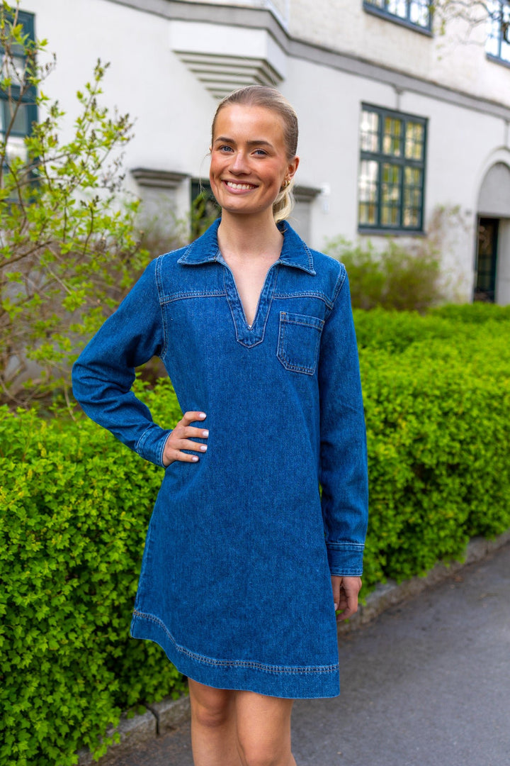 Haley Dress Mid Blue | Kjoler | Smuk