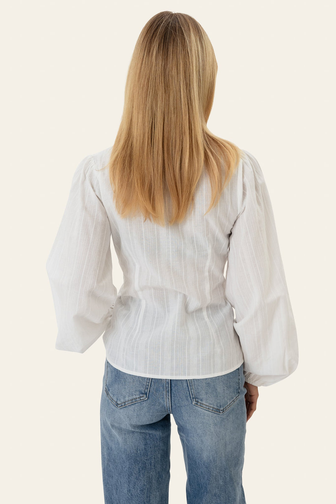 Hazel Shirt White Embroidery | Skjorter og bluser | Smuk