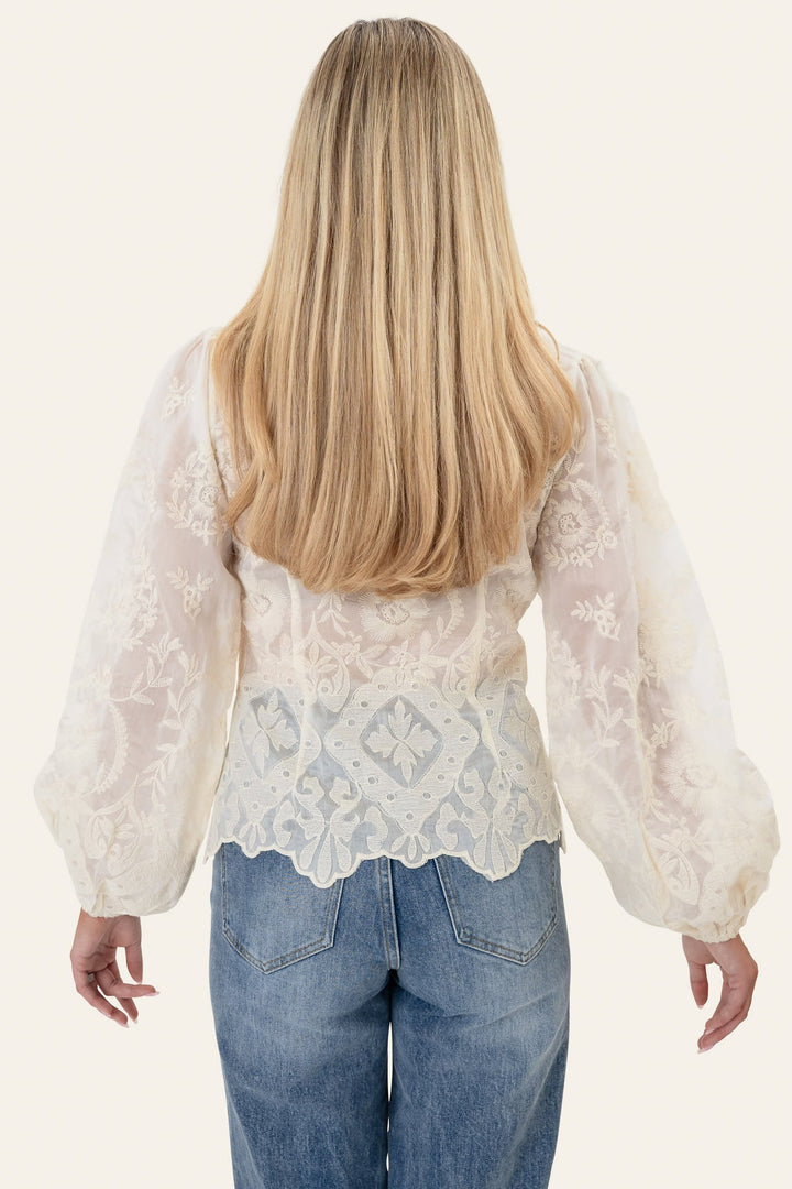 Hazel Shirt White Embroidery | Skjorter og bluser | Smuk