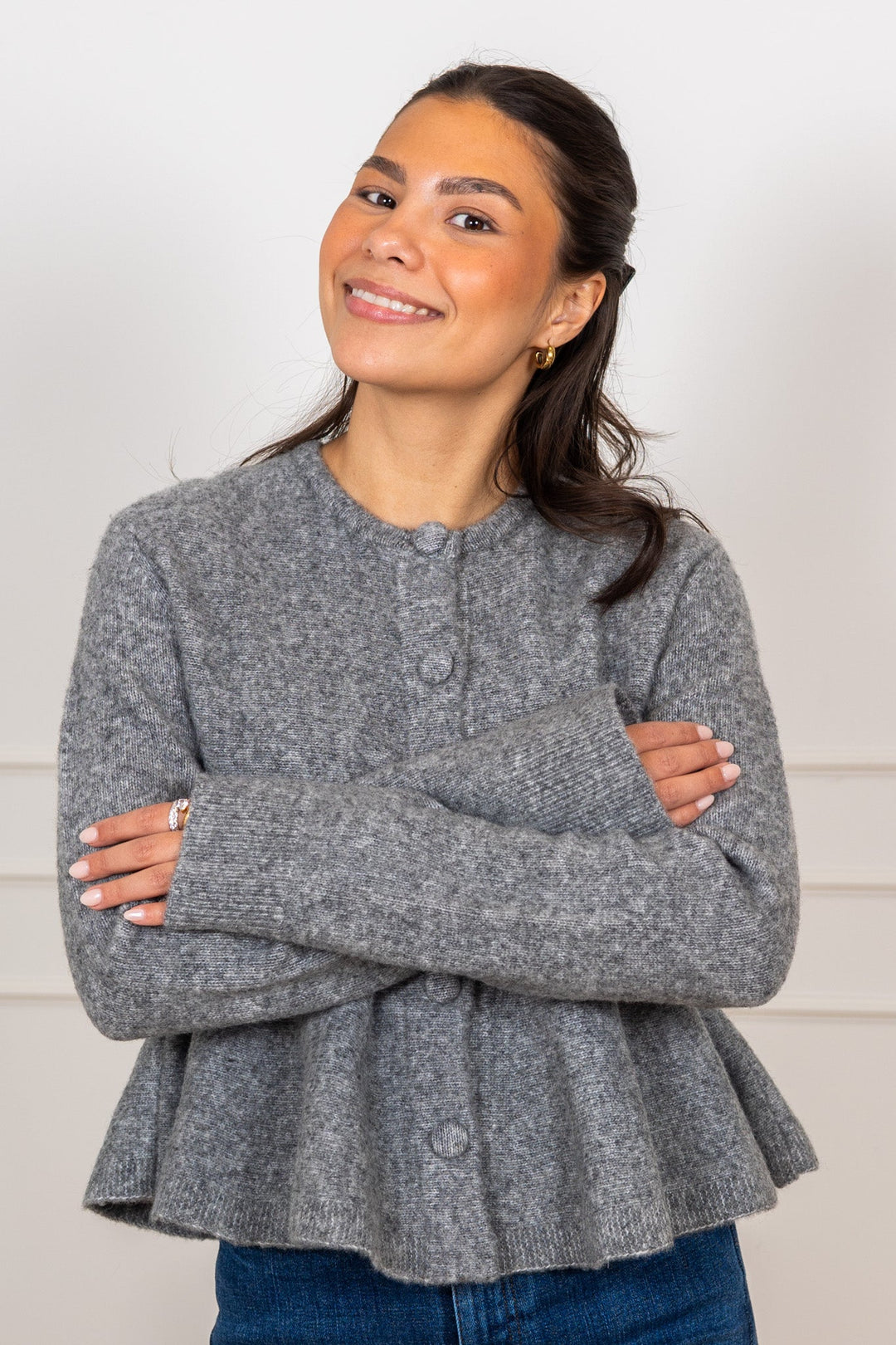 Hiva Peplum Knit Cardigan Mid Grey Melange | Genser | Smuk
