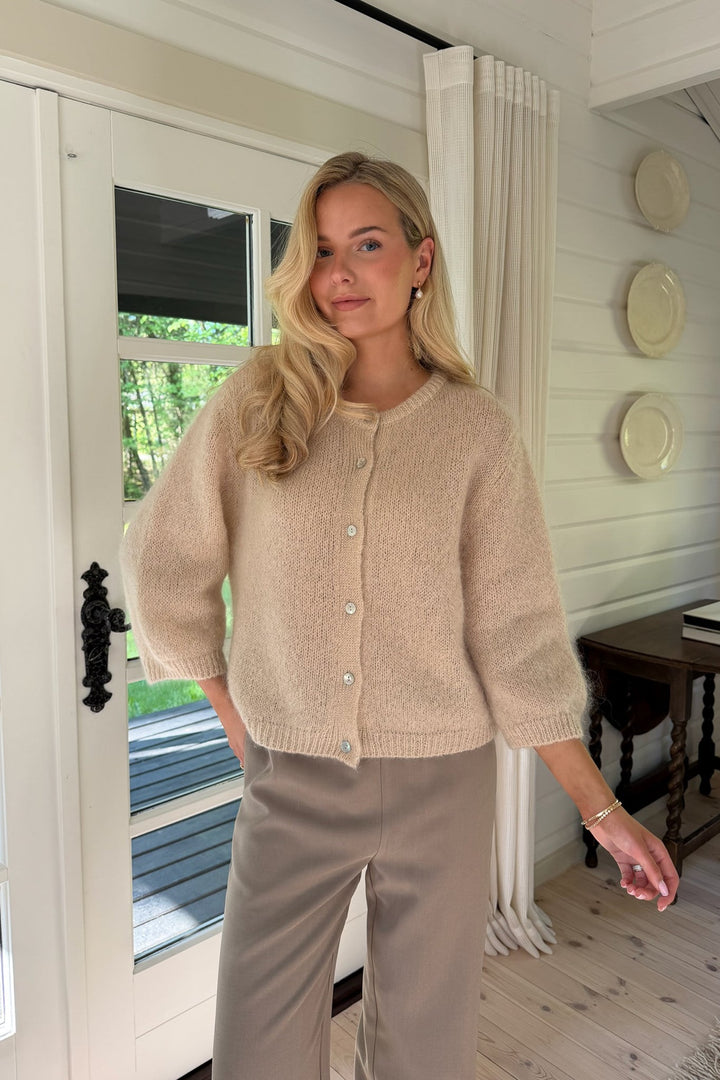 Ida 3/4 Cardigan Beige | Genser | Smuk