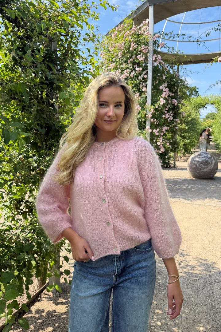 Ida 3/4 Cardigan Light Pink | Genser | Smuk
