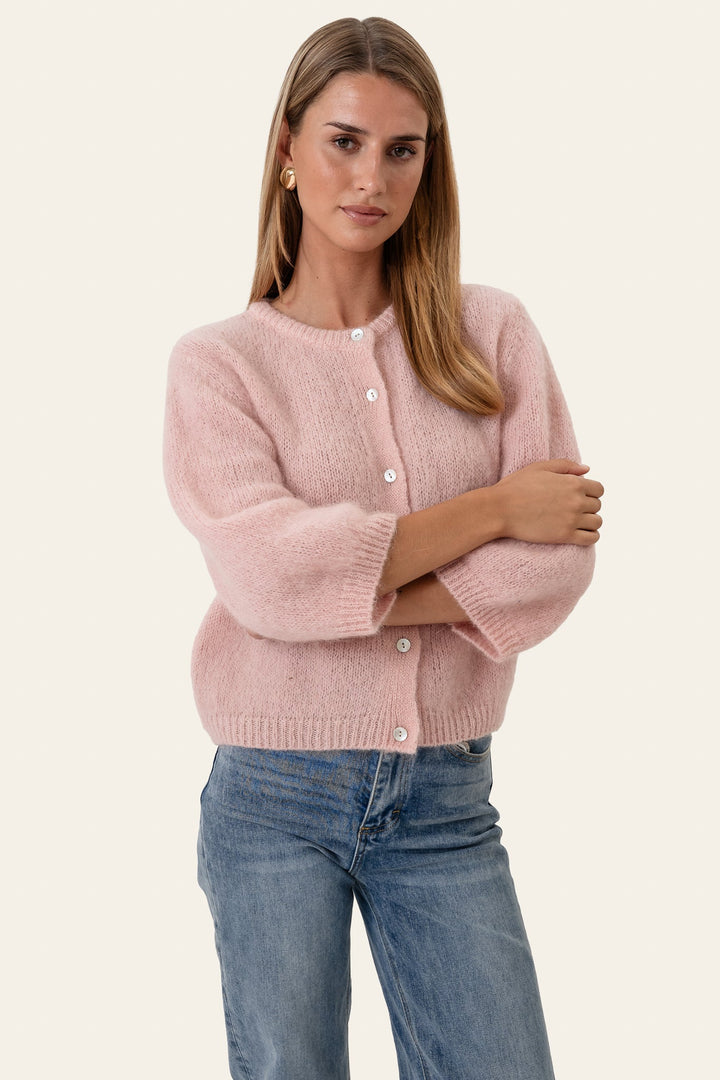 Ida 3/4 Cardigan Light Pink | Genser | Smuk