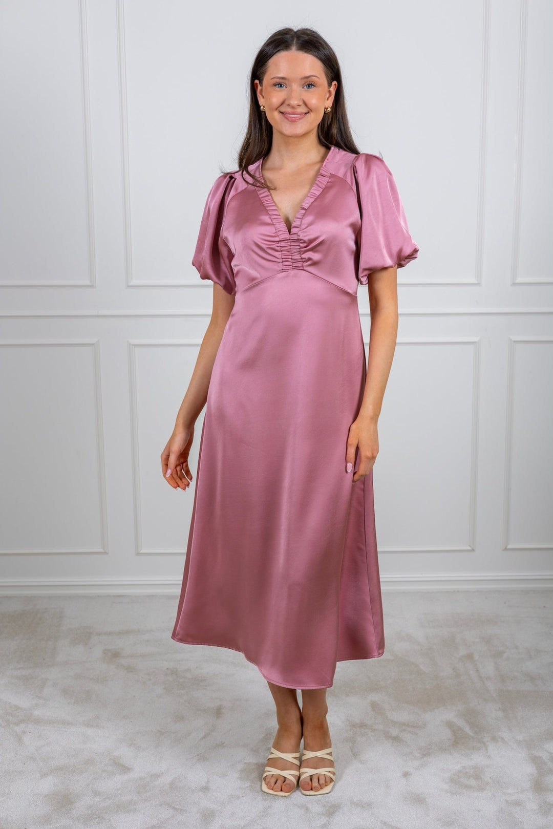 Illana Heavy Sateen Dress Evening Rose | Kjoler | Smuk - Dameklær på nett