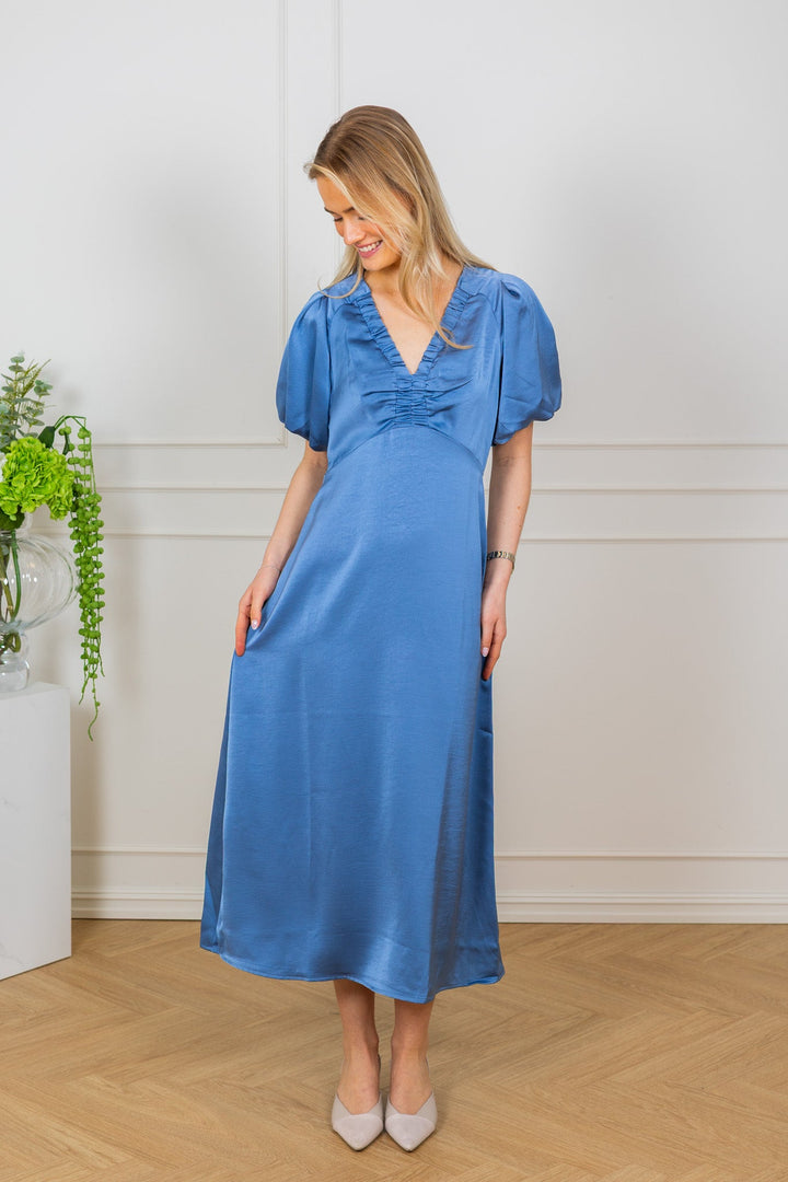 Illana Heavy Sateen Dress Smoke Blue | Kjoler | Smuk