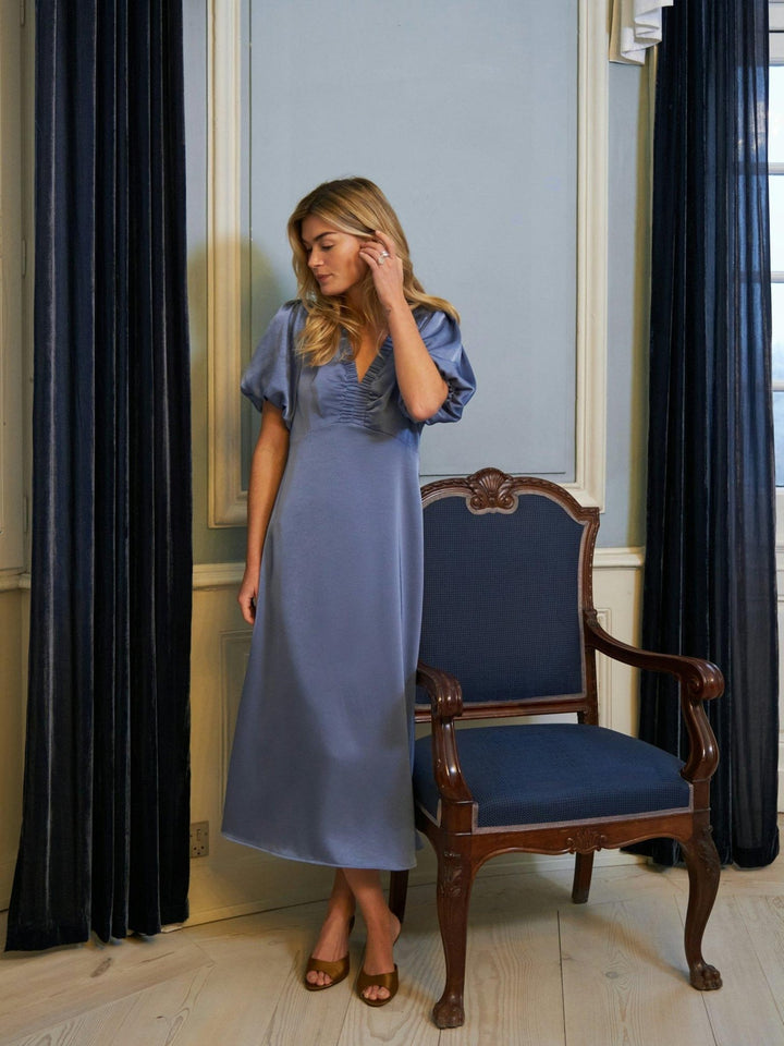 Illana Heavy Sateen Dress Smoke Blue | Kjoler | Smuk