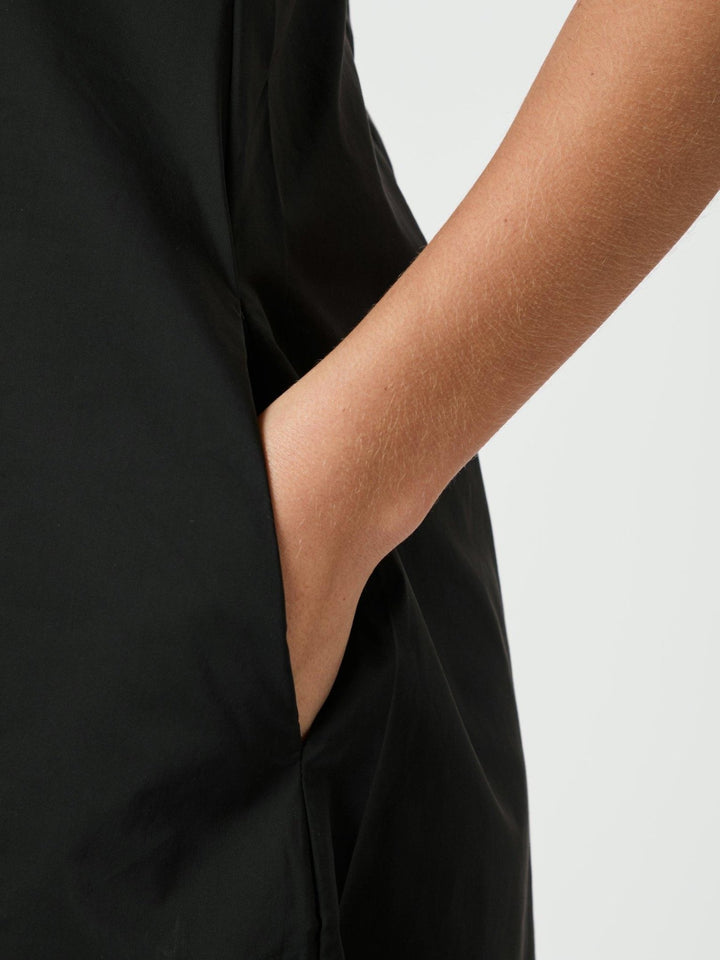 Illana Poplin Dress Black | Kjoler | Smuk - Dameklær på nett