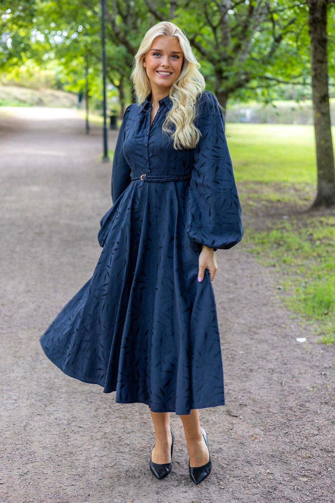 Jacquard Midi Dress Anthracite | Kjoler | Smuk - Dameklær på nett