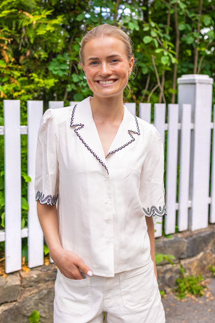 Jane Blouse Cream | Skjorter og bluser | Smuk