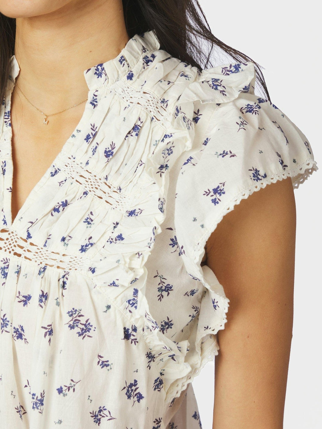 Jayla Small Blossom Top White Blue | Topper | Smuk