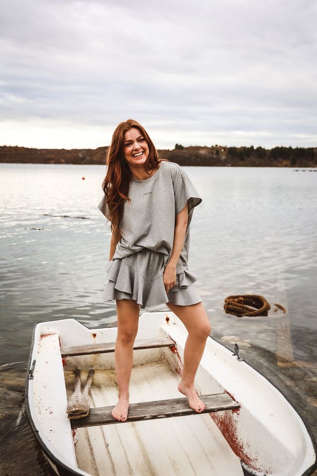 Jersey Lux CB t-shirt Grey Melange | Topper | Smuk - Dameklær på nett