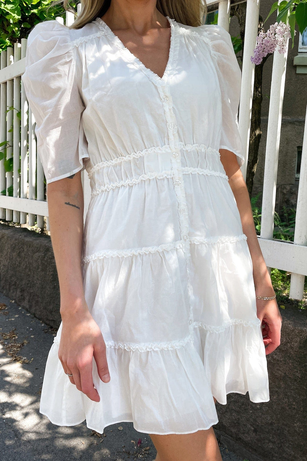 Jodisa Dress White | Kjoler | Smuk - Dameklær på nett
