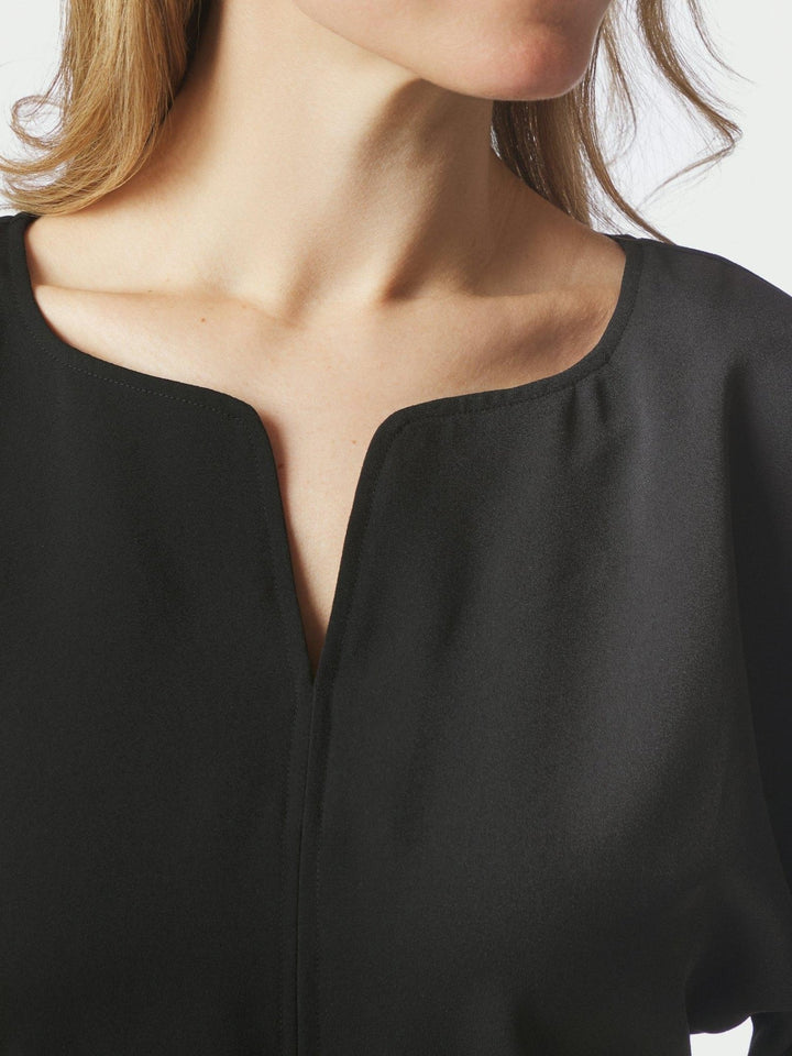 Josine Crepe Blouse Black | Skjorter og bluser | Smuk