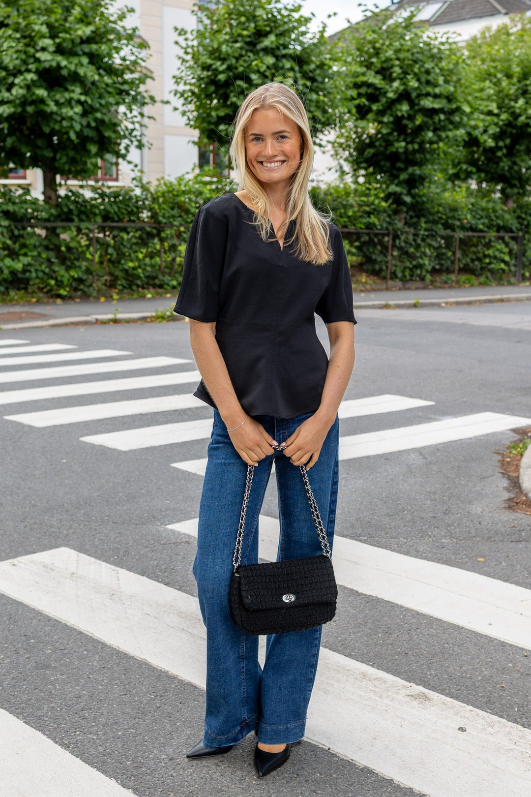 Josine Crepe Blouse Black | Skjorter og bluser | Smuk