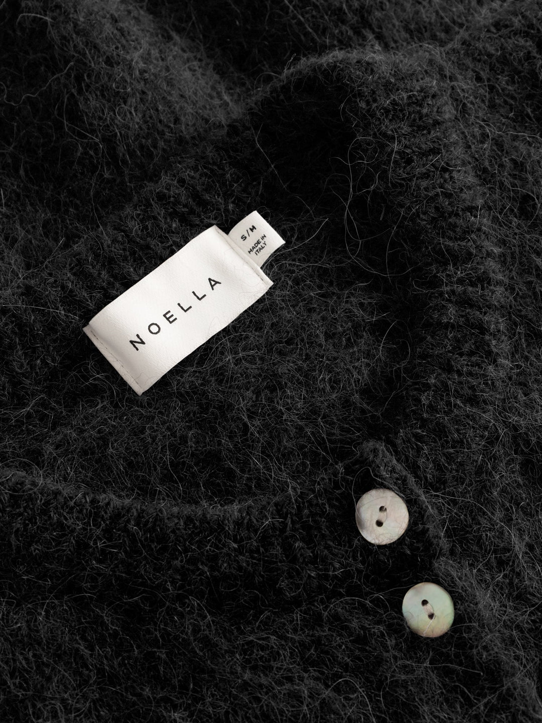 Kae Knit Cardigan Black | Genser | Smuk