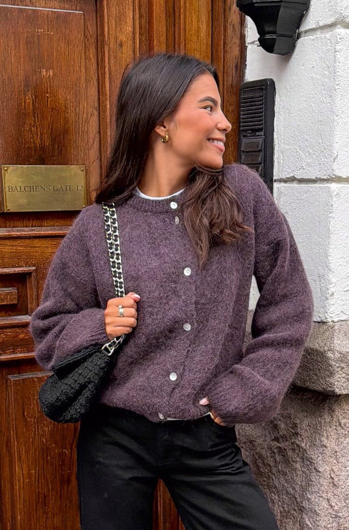 Kae Knit Cardigan Chocolate | Genser | Smuk