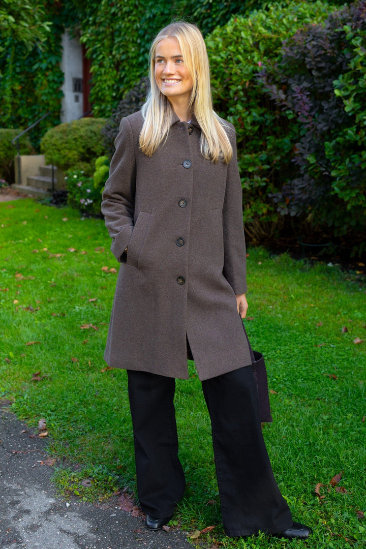 Kamillas Outerwear Dark Walnut Melange | Yttertøy | Smuk