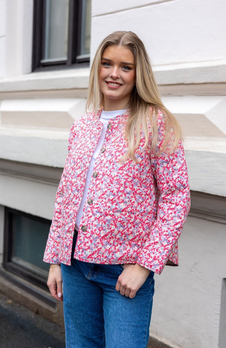 Kammy Jacket Pink Print | Yttertøy | Smuk - Dameklær på nett