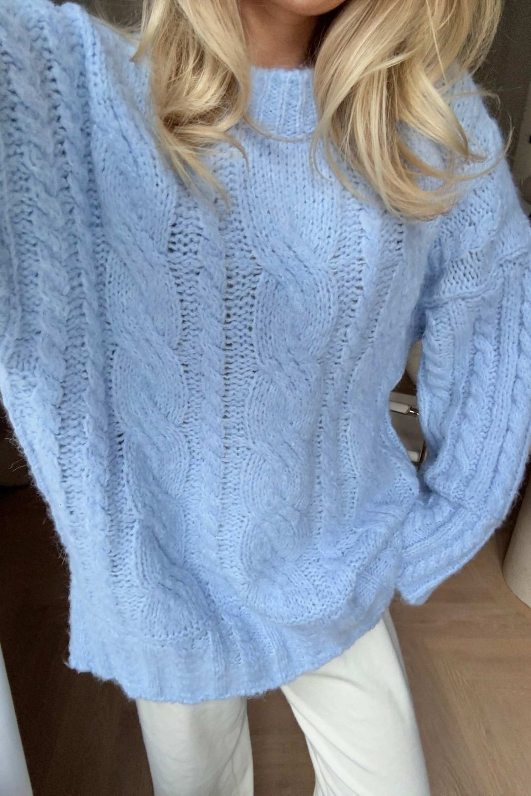 Kiki Sweater Light Blue