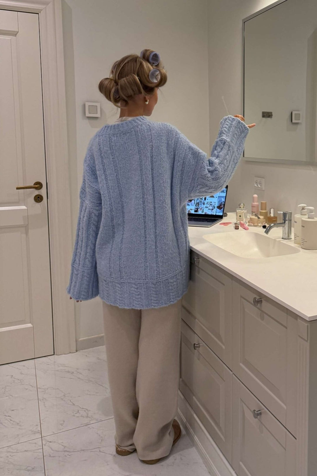 Kiki Sweater Light Blue