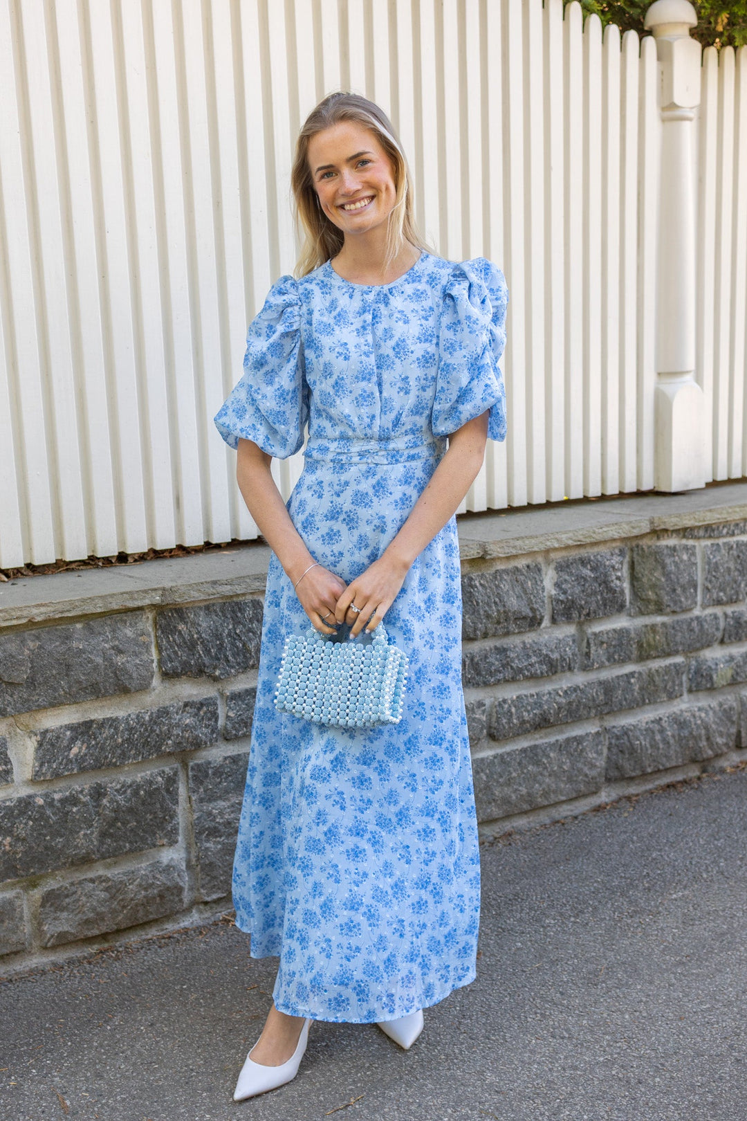 Kikka Chiffon Flower Dress Light Blue | Kjoler | Smuk