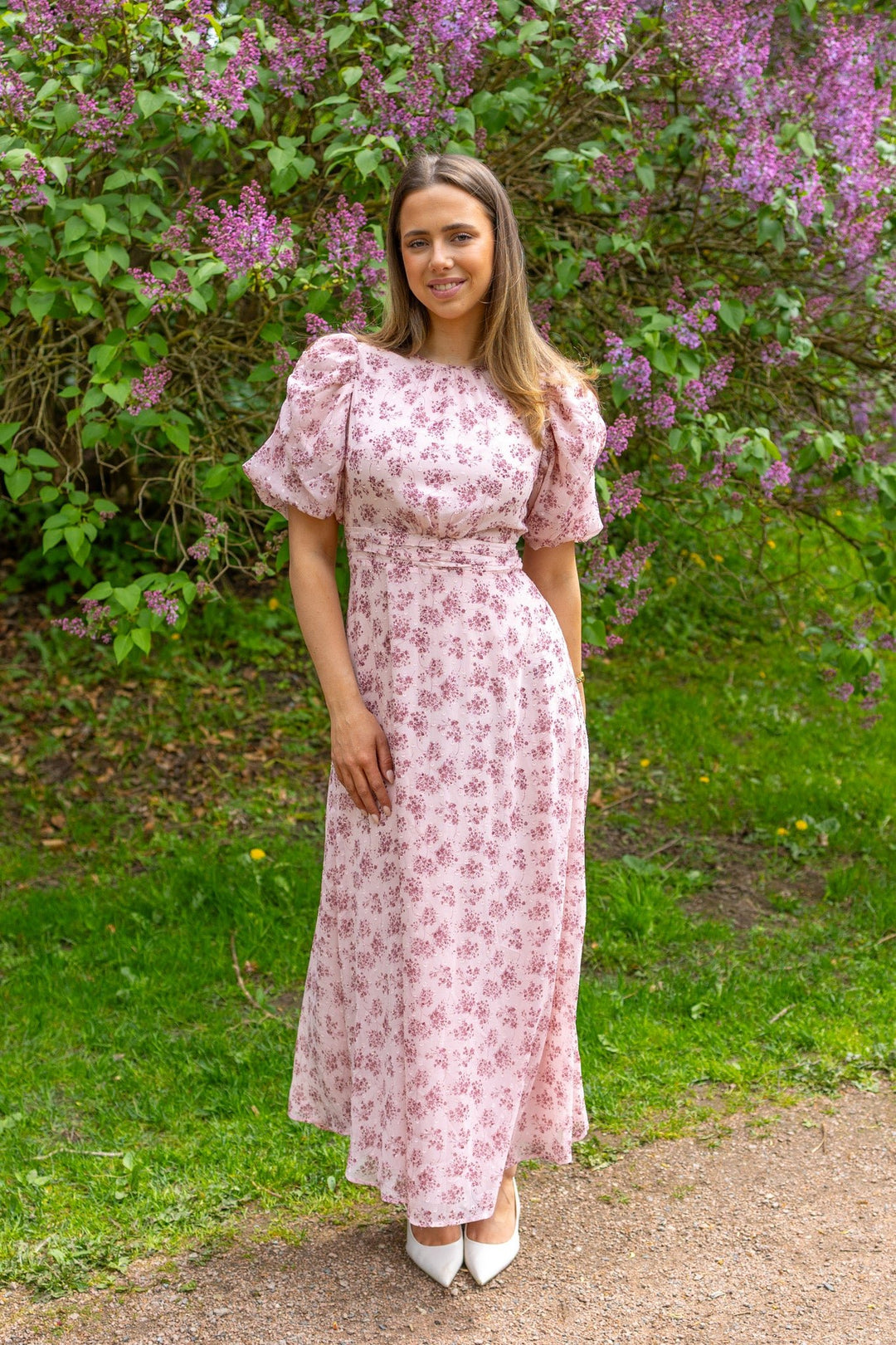 Kikka Chiffon Flower Dress Rose | Kjoler | Smuk