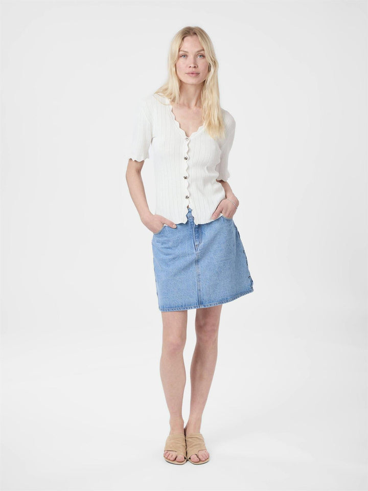 Larifa Stitch Knit Tee White | Genser | Smuk - Dameklær på nett