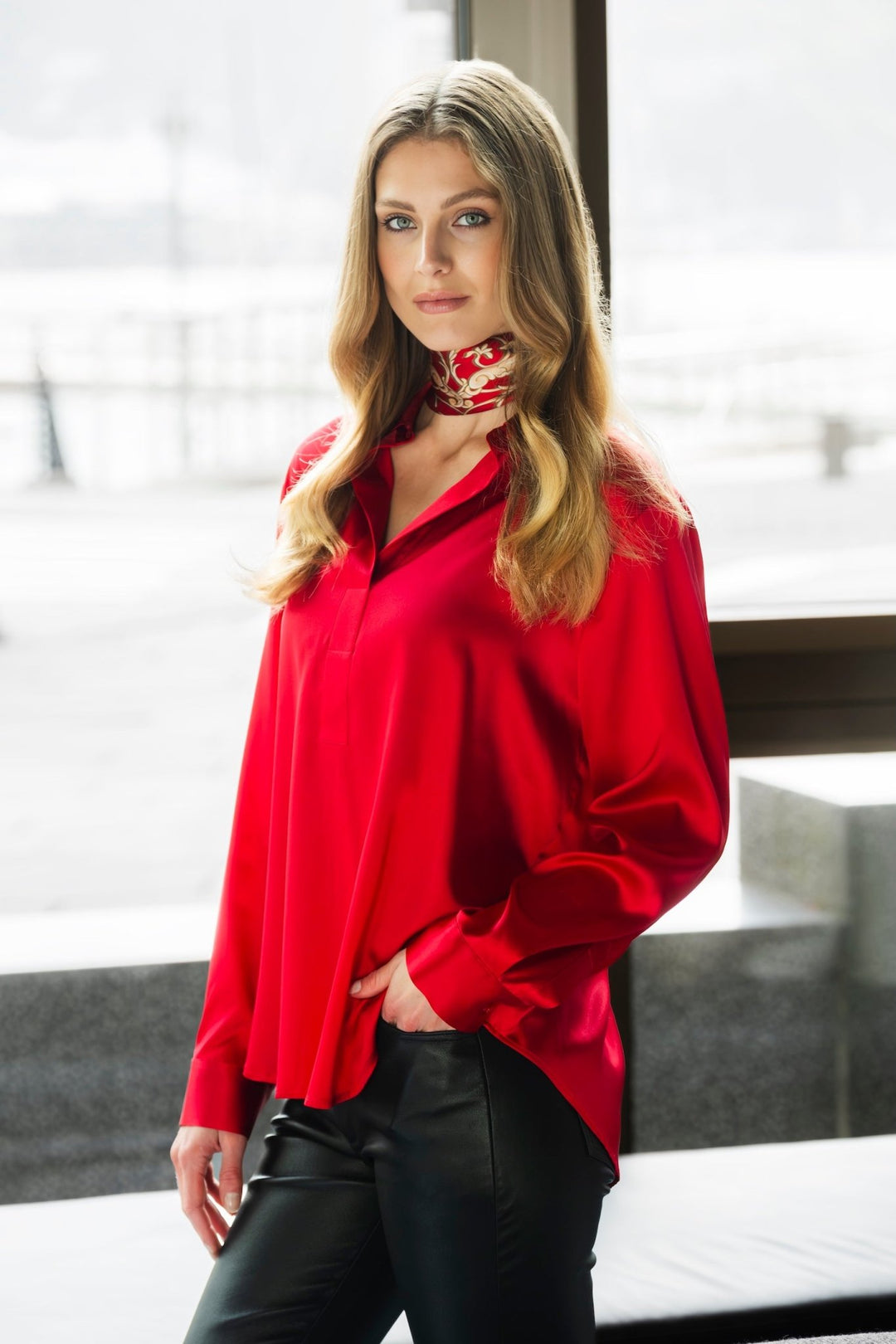 Leia Blouse Red | Skjorter og bluser | Smuk - Dameklær på nett