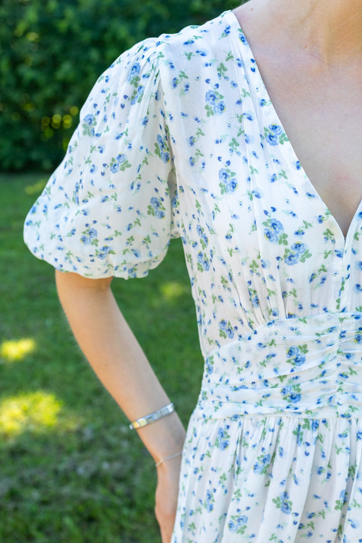 Leonora Dress Blue Fleur Georgette | Kjoler | Smuk