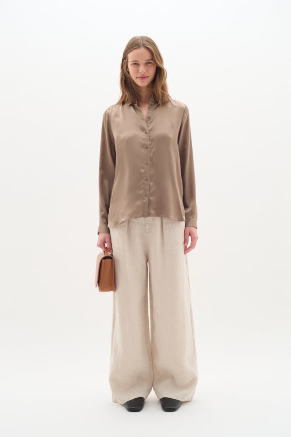 Leonore Shirt Premium Desert Taupe | Skjorter og bluser | Smuk - Dameklær på nett