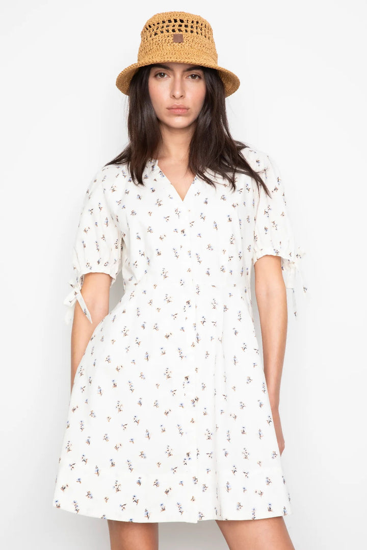 Lia Dress White Anemone Print | Kjoler | Smuk