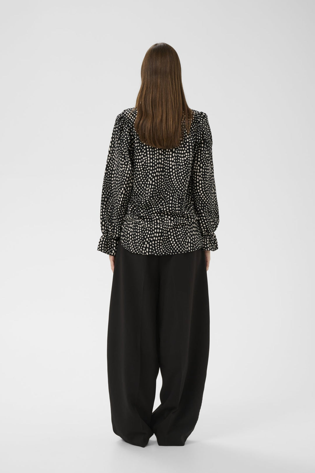 Libertyiw Blouse Black Faded Dot | Skjorter og bluser | Smuk