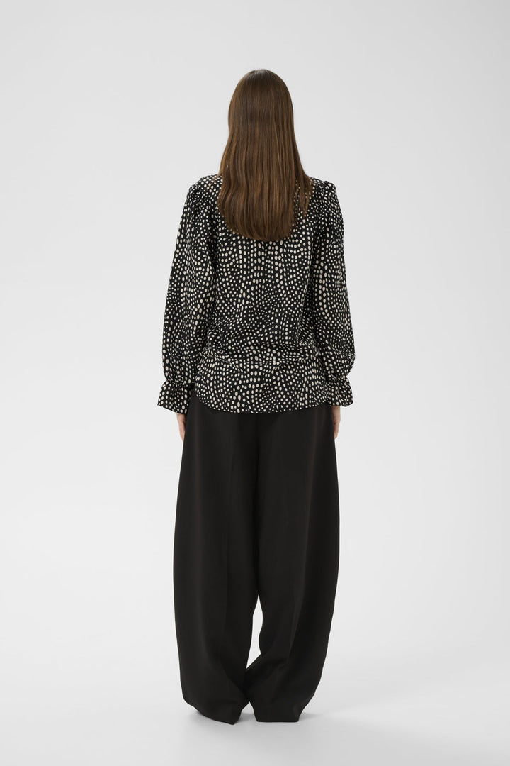 Libertyiw Blouse Black Faded Dot | Skjorter og bluser | Smuk